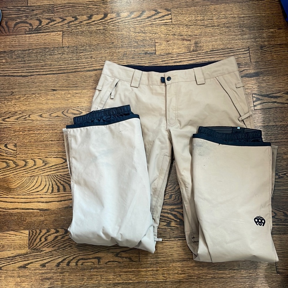 Men’s snowboard pants